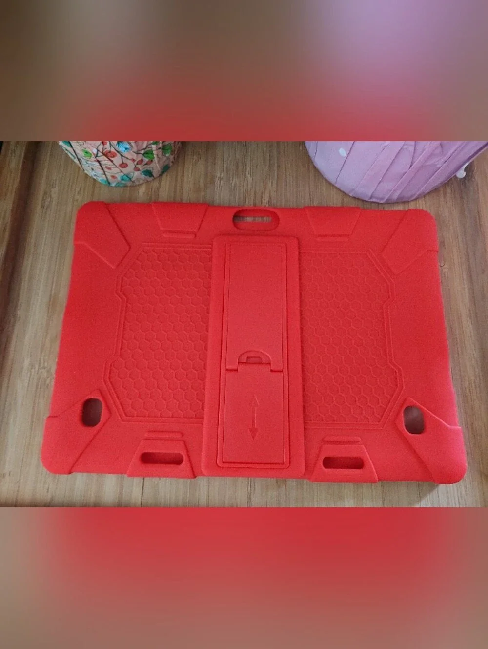 Red shockproof silicone case designed for universal 10-inch tablets